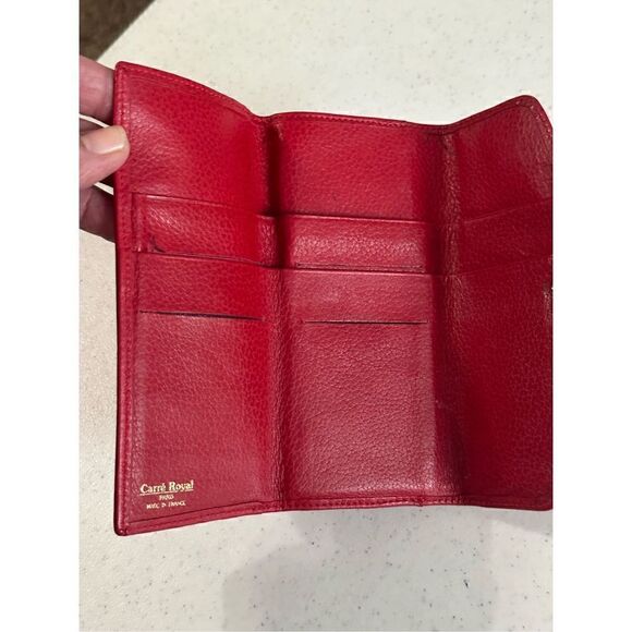 Carre Royal Women's Leather Trifold Kiss Lock Wallet Red - Picture 3 of 9